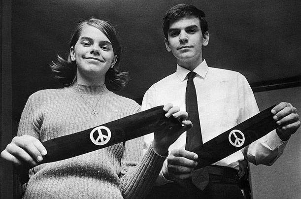 Mary Beth and John Tinker, photo courtesy of National Constitution Center