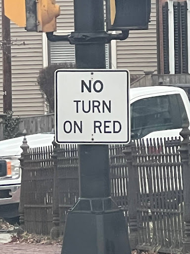 Right (on red) or Wrong