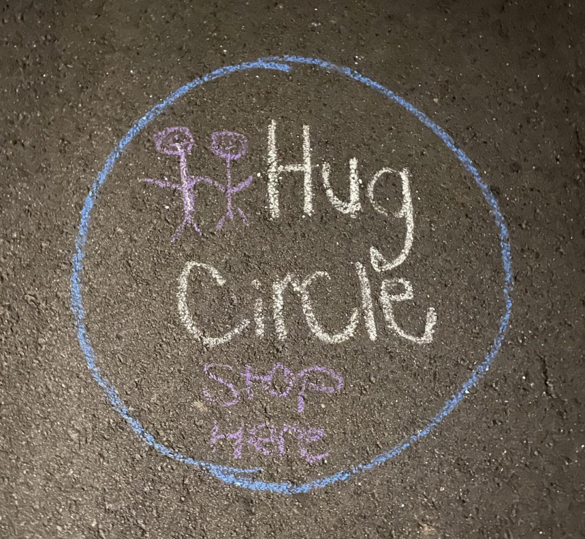 Hug Circle 